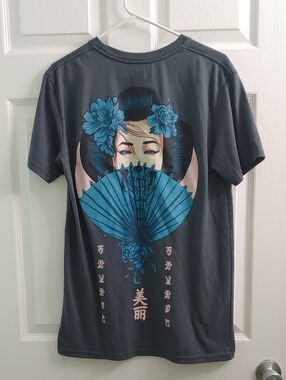 RGSTR T Shirt Blue Geisha Girl Japan Anime Double Print Grey Tee Unisex Size M
